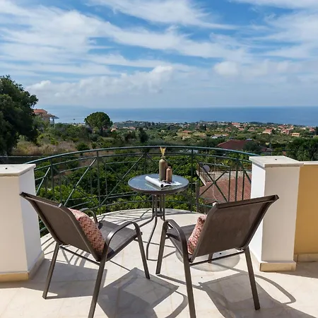 Eraora Lofts & Kefalonia Apartman